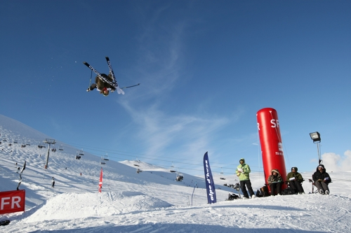 Large photo of Alpe d'Huez