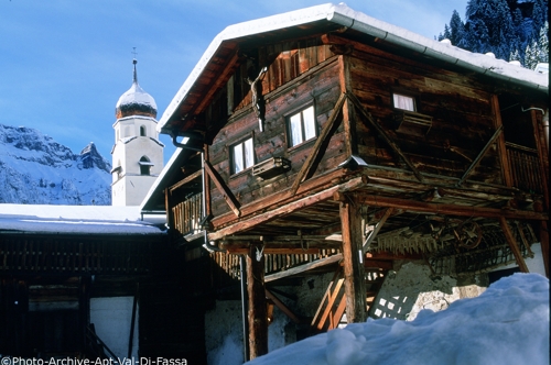 Large photo of Canazei