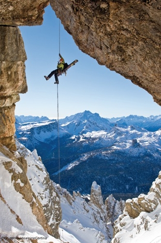 Large photo of Cortina