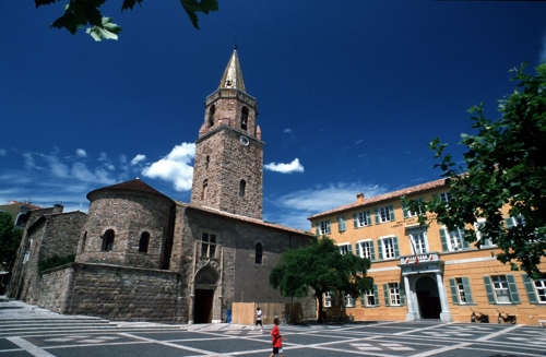 Large photo of Fréjus