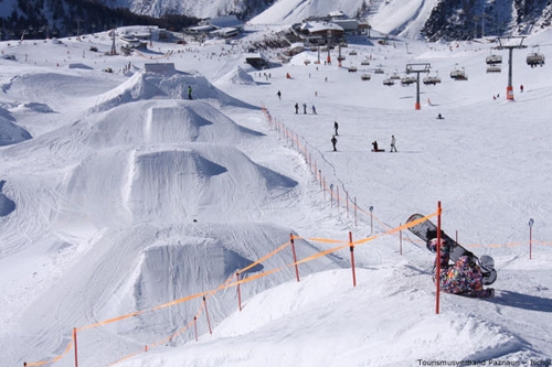 Large photo of Ischgl