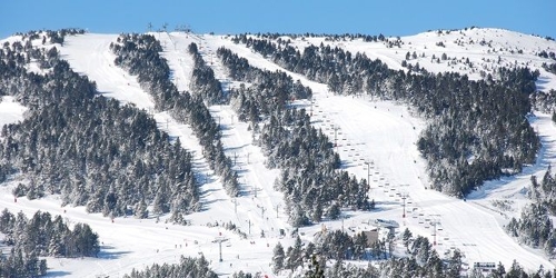 Large photo of Les Angles