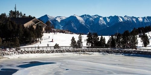 Large photo of Les Angles