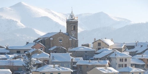 Large photo of Les Angles