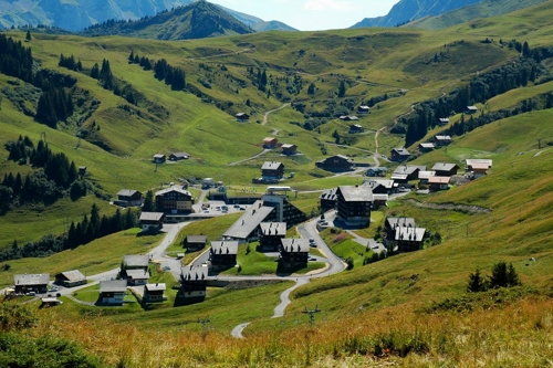 Large photo of Les Crosets