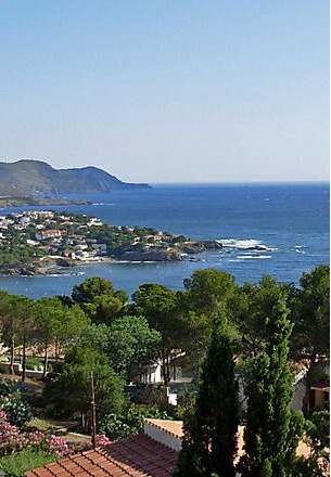 Llançà, costa brava, holiday villa rentals, apartments to rent in Llançà