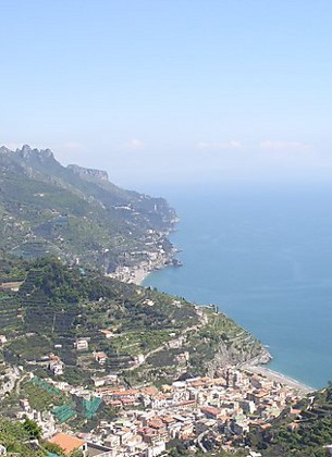 ravello beach view, amalfi coast, holiday rentals in ravello,
      vacation rentals, holiday homes to rent