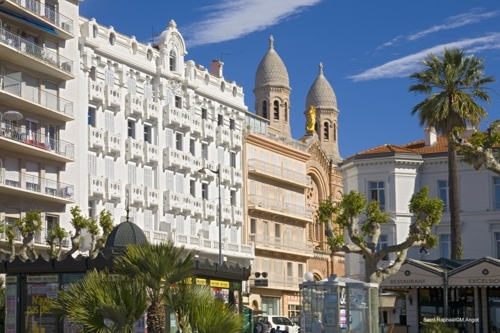 Large photo of Saint Raphael