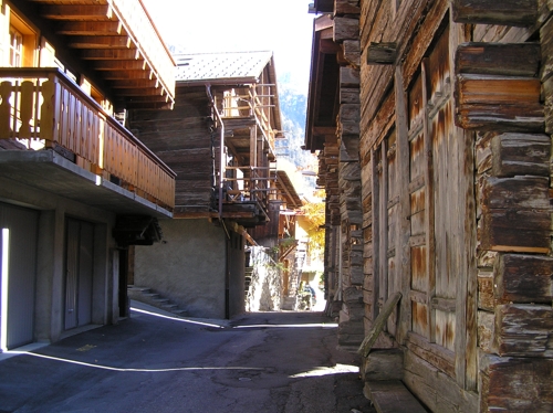 Large photo of Sarreyer